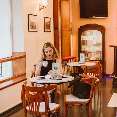 Hotel Francia 탄딜 외부 사진
