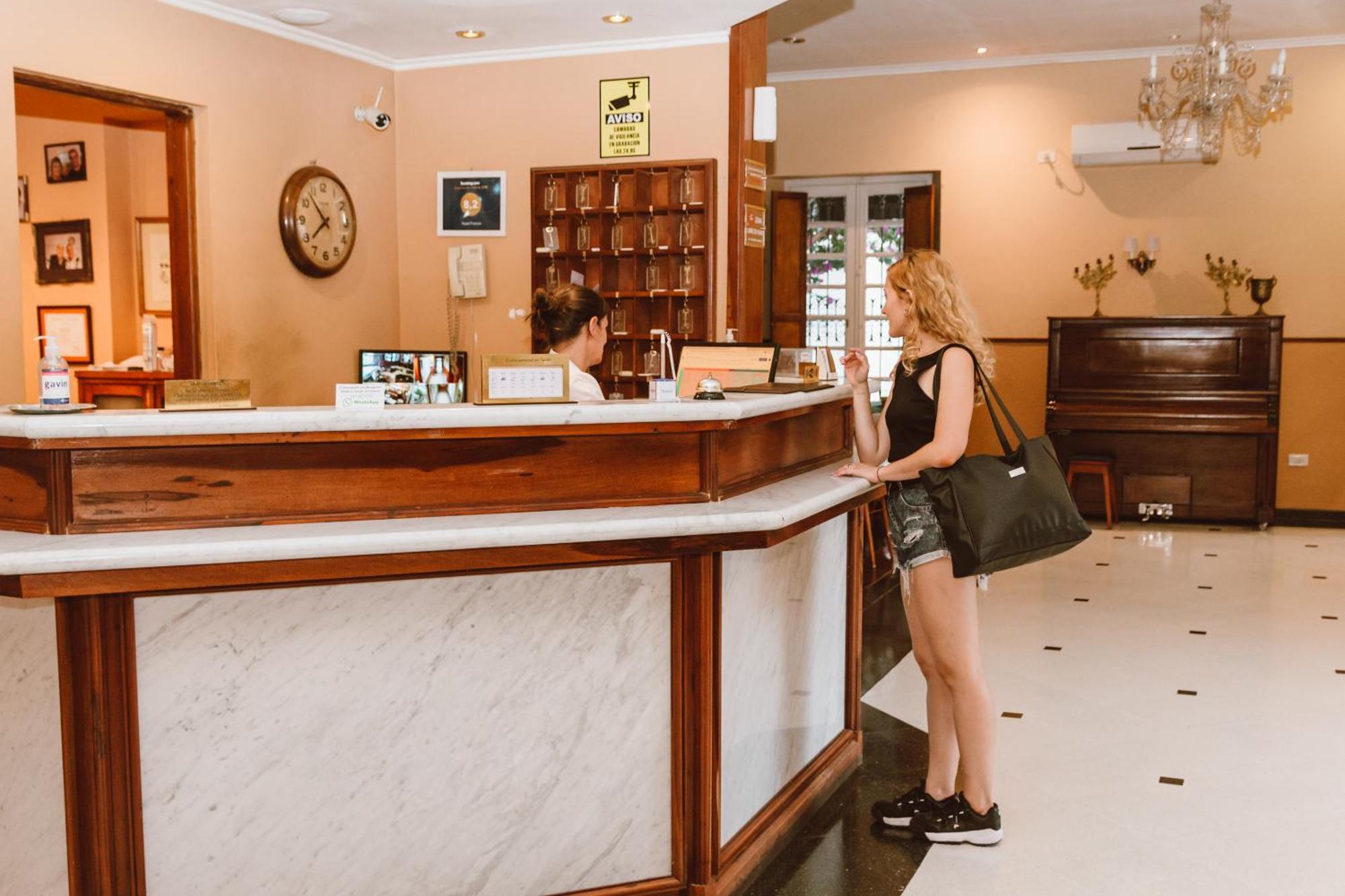 Hotel Francia 탄딜 외부 사진